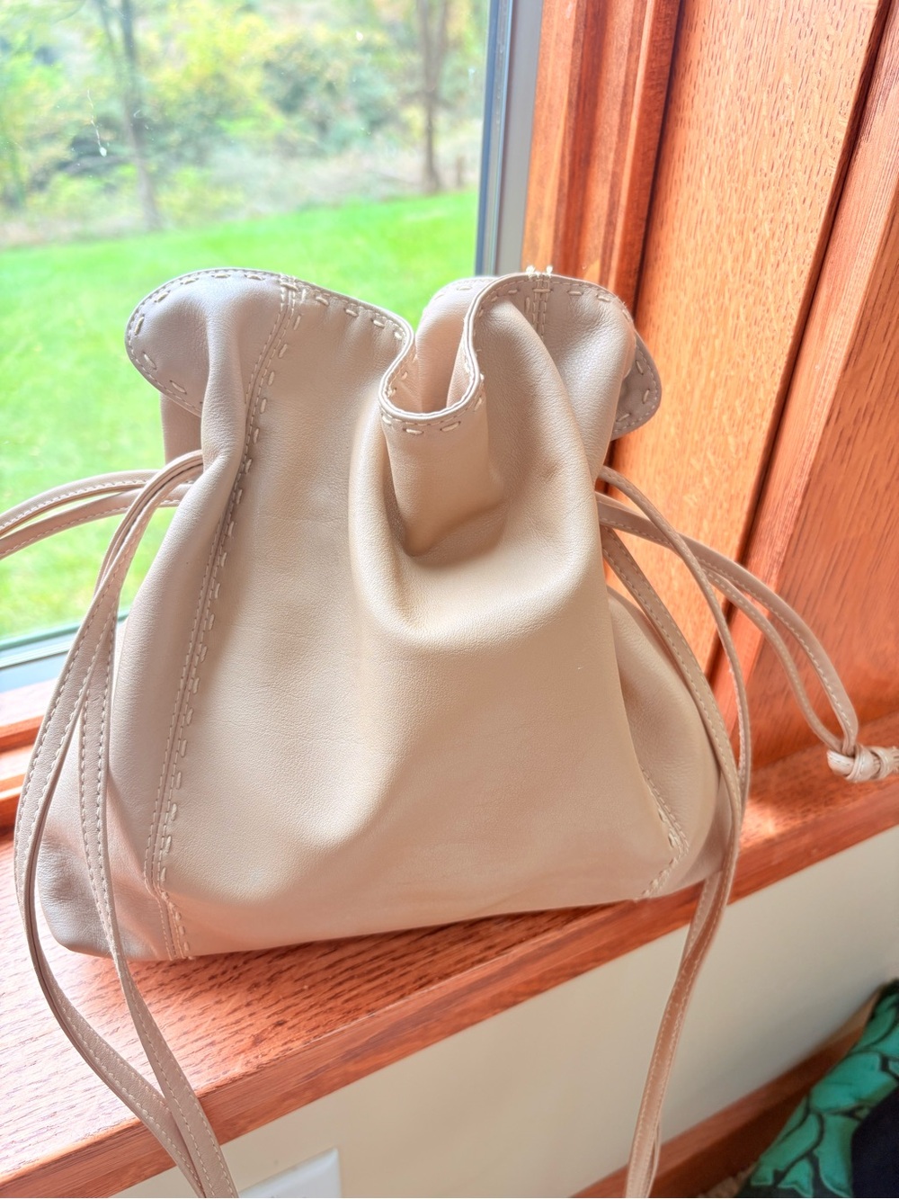 Vintage Ganson Tan Leather Purse Drawstring Bucket Bag Gold Hardware